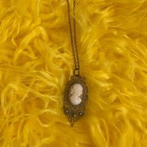 Beautiful ant/vintage cameo necklace